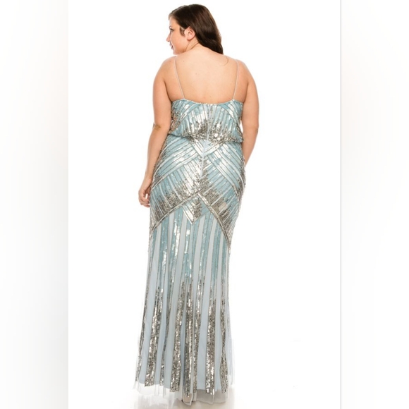 Aidan Mattox Cloud Blue Spaghetti Strapped Allover Beaded Long Dress - Picture 5 of 6